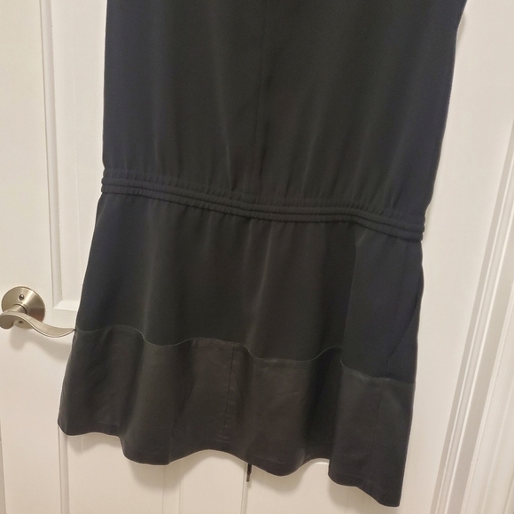 VINCE Lamb Leather Contrast Drawstring Black Dress Size Large, Chic, Stylish - Picture 11 of 15